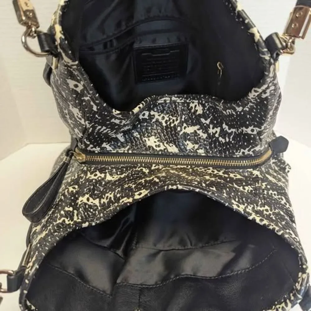 Coach Madison Phoebe Black White Leather 3 Compartment Purse J1393-28604